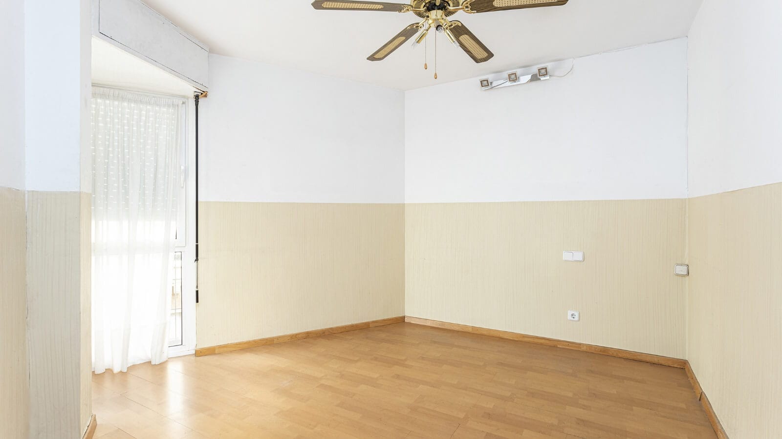 virtual home staging